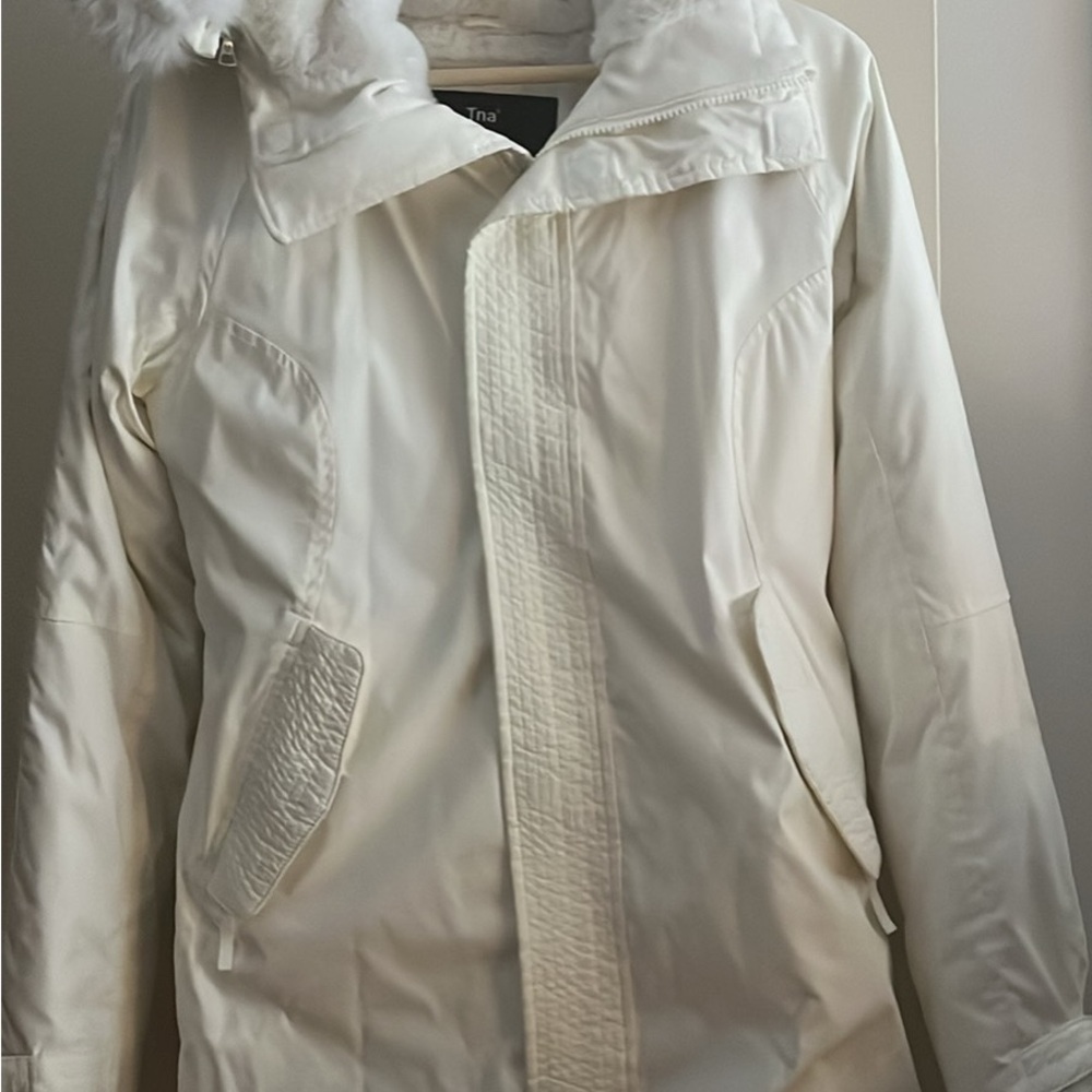 Women's Elegant Cream Ski Jacket Summit Parka